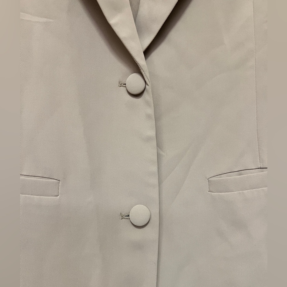 Zahraa The Label: Carolina Tie Waist Blazer - taupe - size XL - NWT - Picture 4 of 13